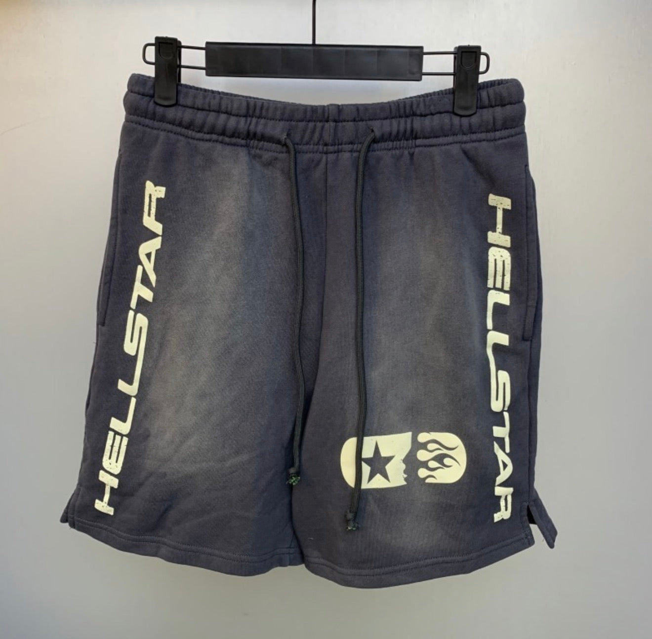 Hellstar Washed Shorts Black